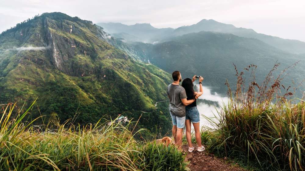Couple enjoying a private romantic experience in Sri Lanka