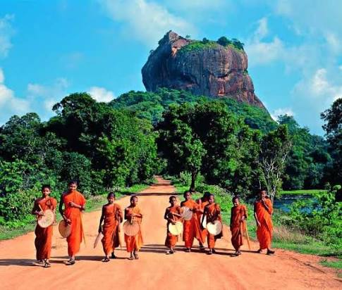 Guided cultural journeys